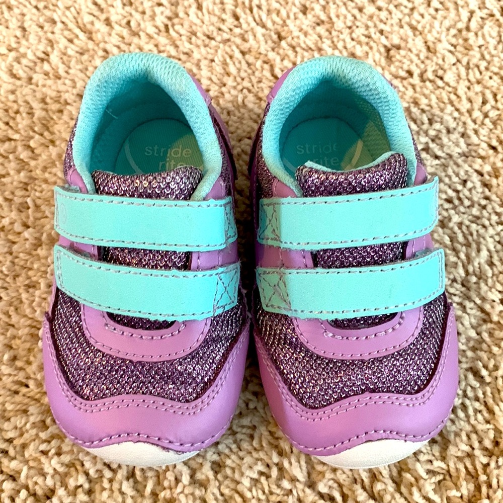 Stride Rite size 4.5 W toddler girl shoes EUC